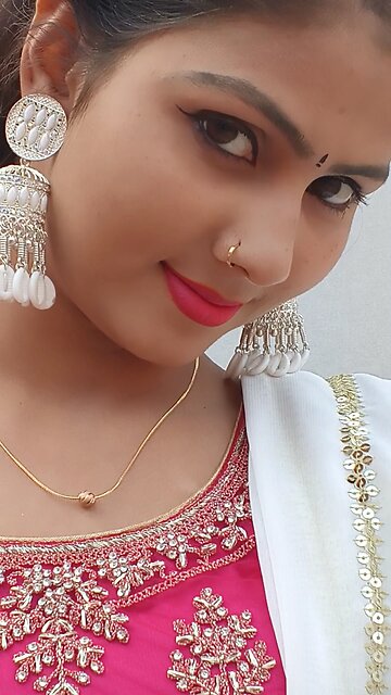 Most Brilliant Questions Asking Strangers Girl 😂😂 #funny #streetstyle #question #traveltips #come