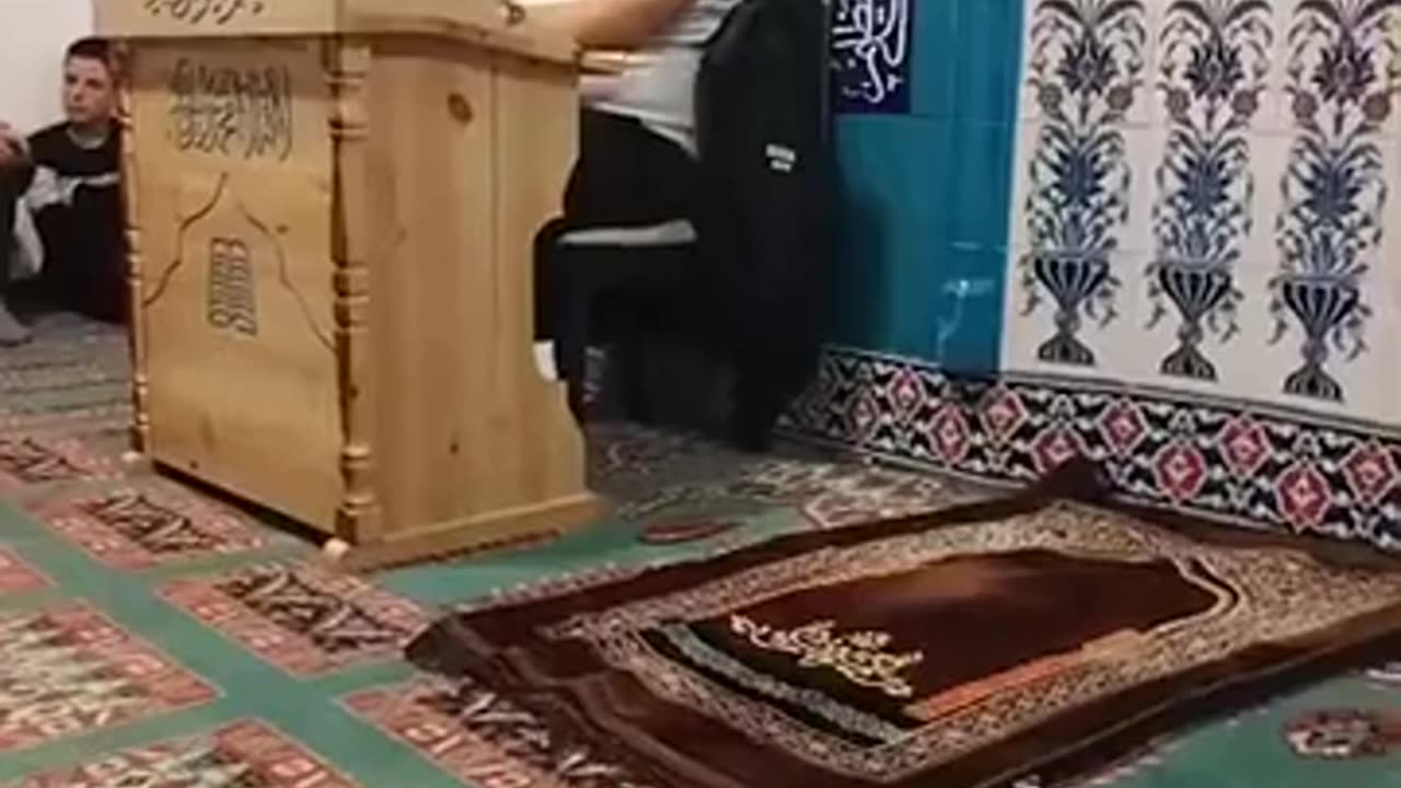 ＂Искреността＂- Хусеин Ходжа