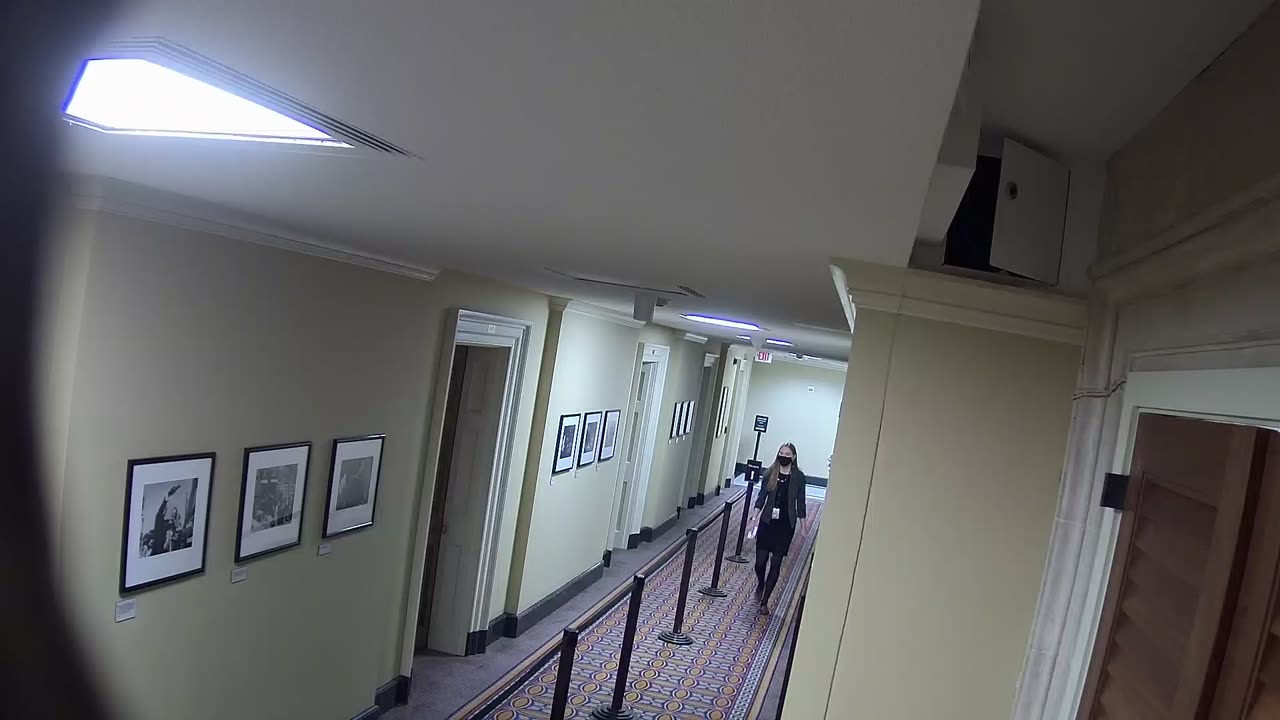 0300USCS03EastCorridornearS306_2021-01-06_10h00min02s240ms.mp4