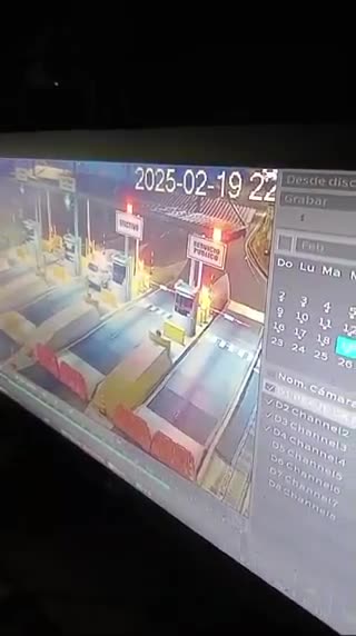 El momento exacto del atentado en peaje de Villa del Rosario, área metropolitana de Cúcuta.