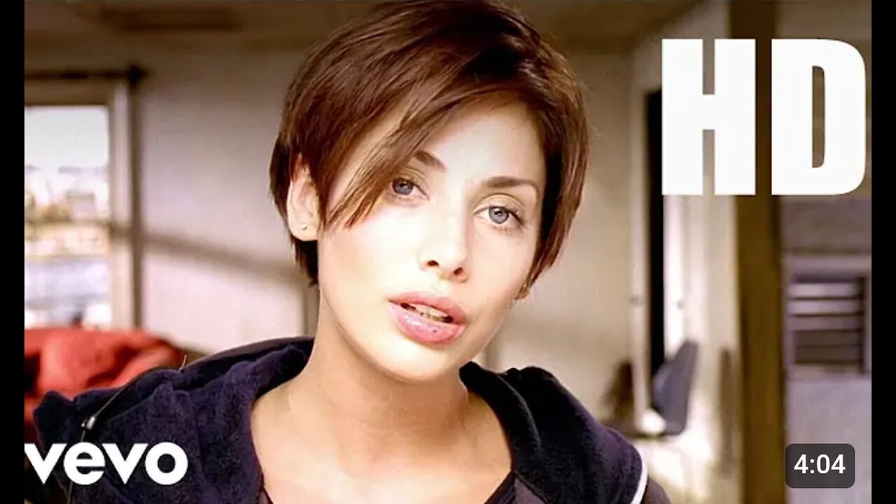 Natalie Imbruglia - Torn (Official Video)