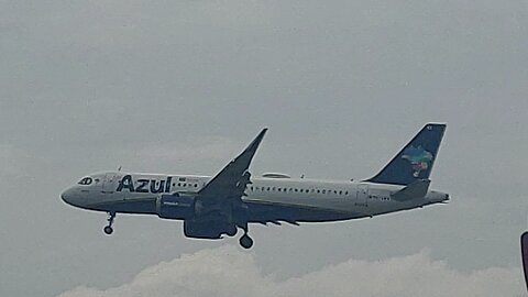 Airbus A320NEO PR-YRX coming from Campinas to Manaus