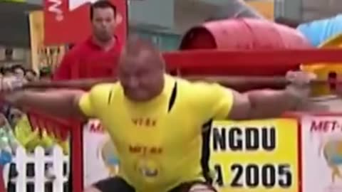 Mariusz Pudzianowski's Insane 790lb Squat Victory!