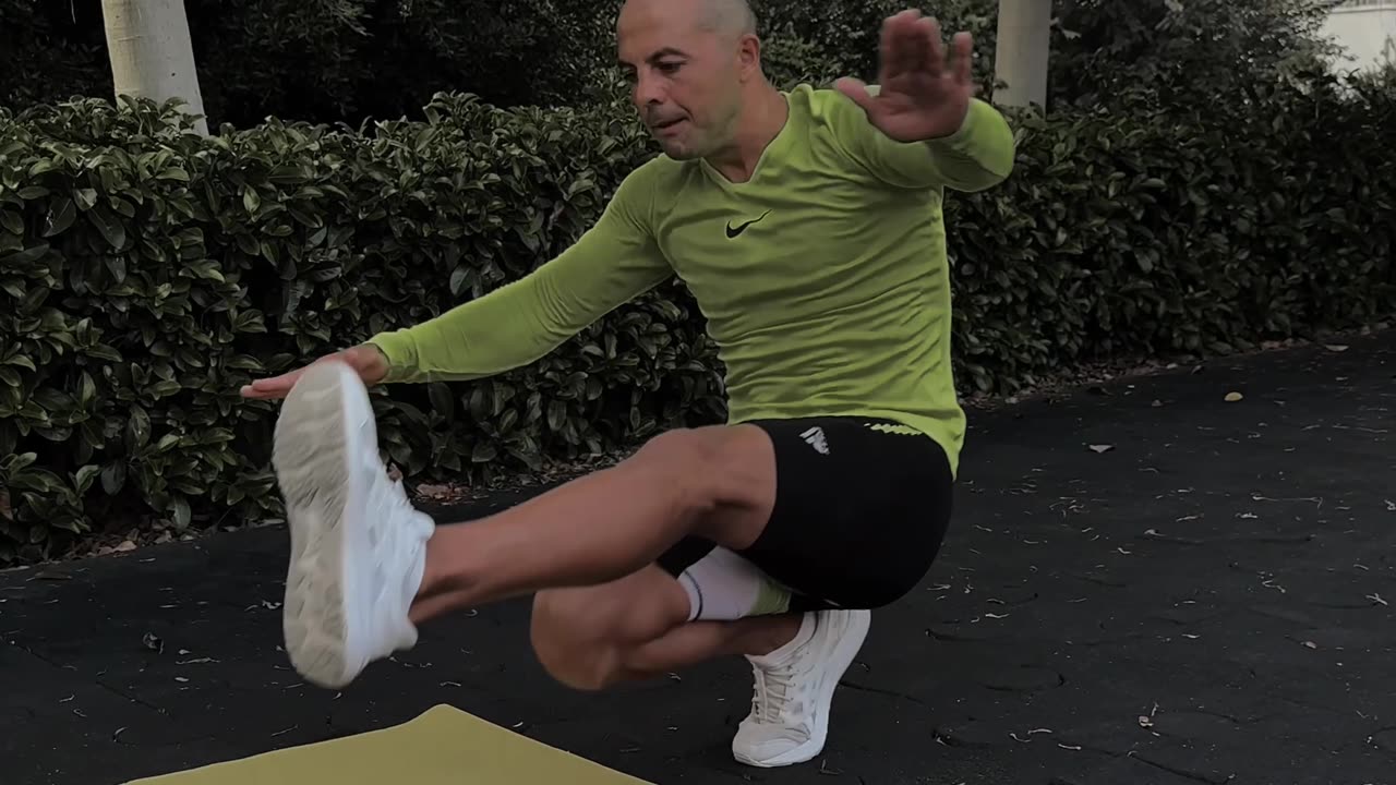 Pistol Squat balance