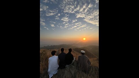 NATURAL VIEW OF TOPI