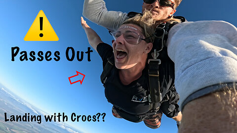 Sky Diving in Australia || Arlie Beach QLD || There's crocs on the beach!