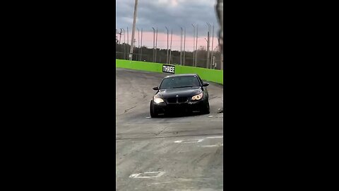 BMW v10 engine sound