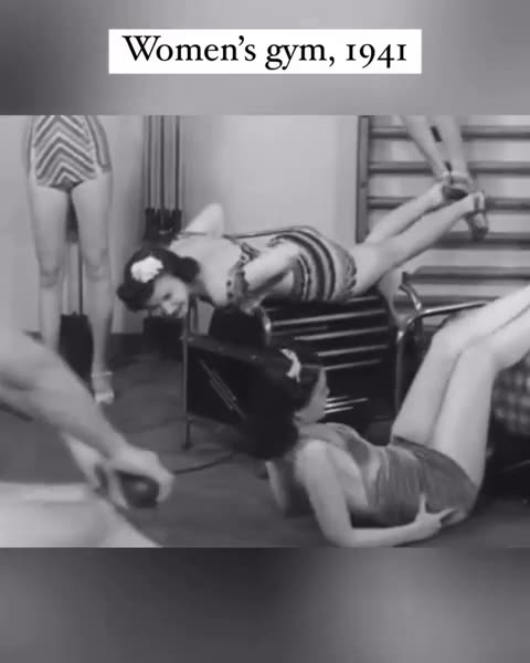 A women's gym in 1941