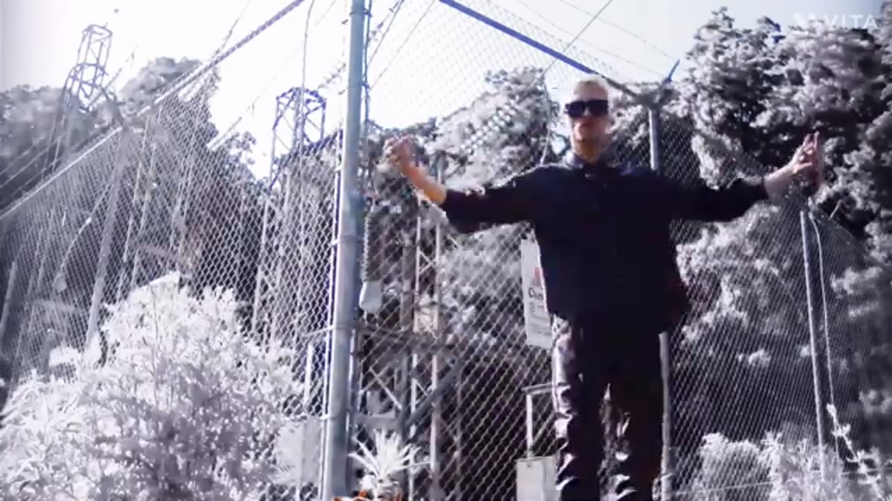 D.G.S.B - RanDumB(Official Music Video)
