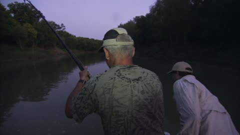 Catching A 123lbs Alligator Gar | ALLIGATOR GAR | River Monsters