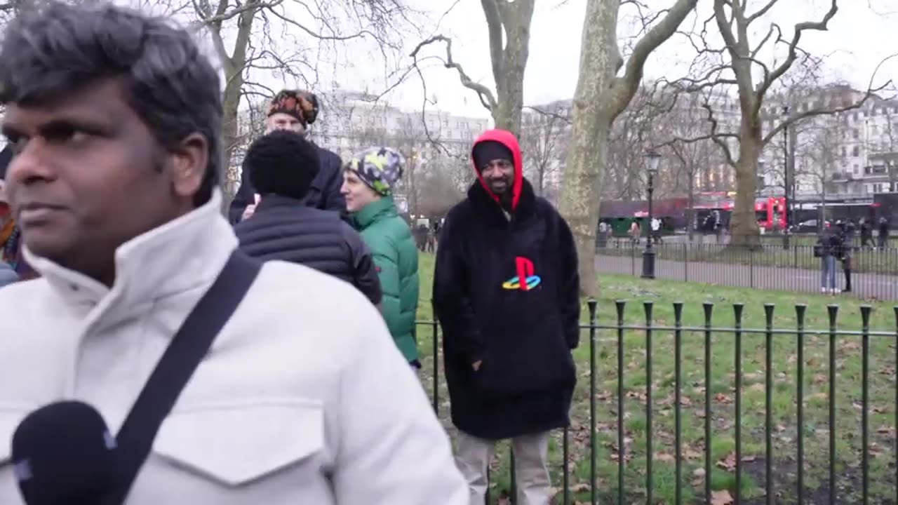 Unstable Muslim Dawah Gang Member and Other Muslims Panic When Quran is Challenged- Speakers' Corner