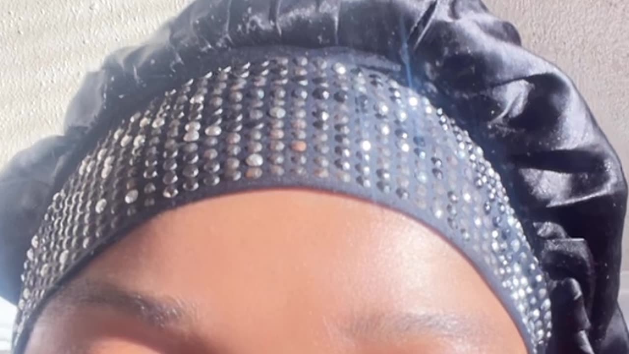 Jalisha receives a visit from CPS