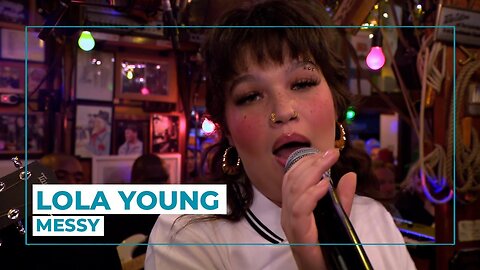 LOLA YOUNG - Messy (Live)
