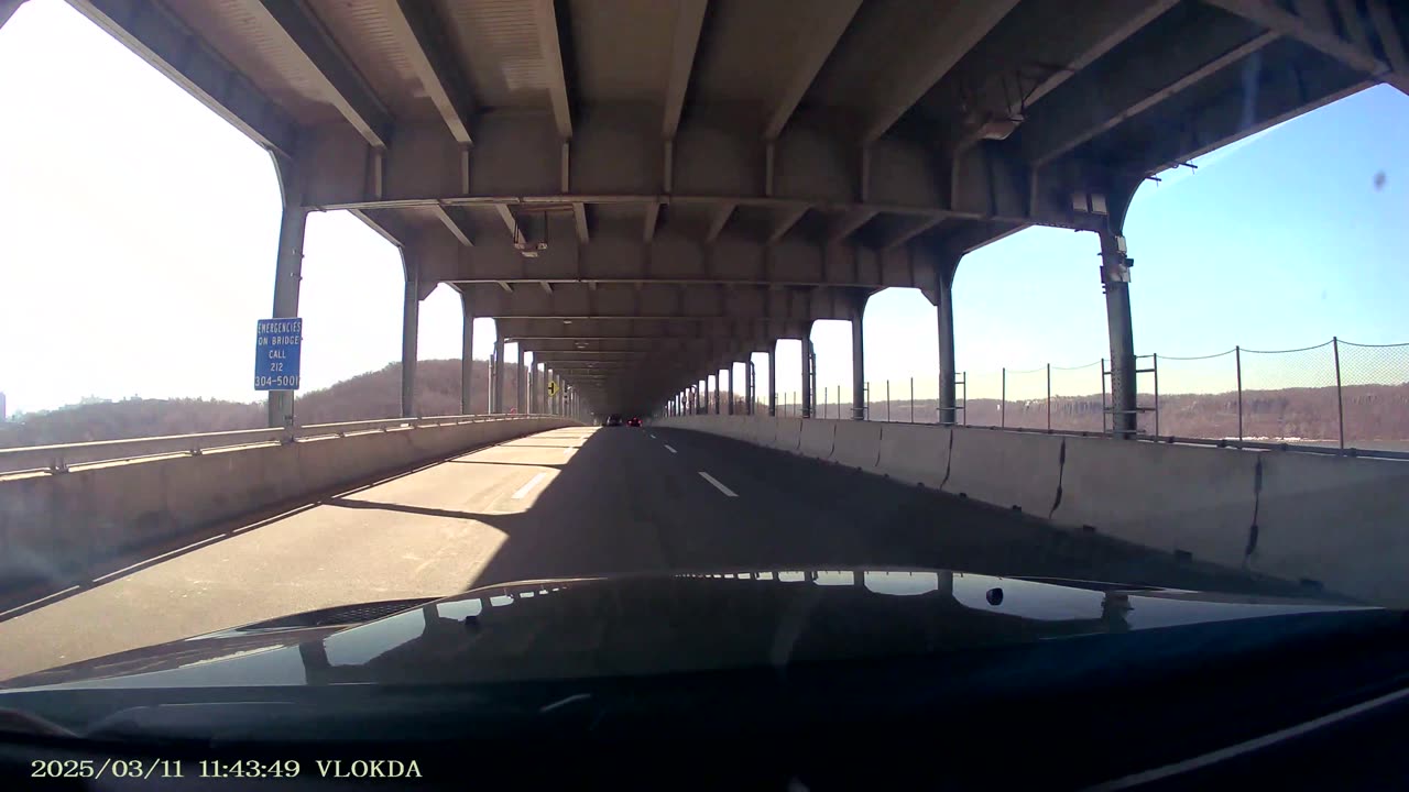 Southbound Over the Spuyten Duyvil Creek: A Driver's View of the Henry Hudson Bridge