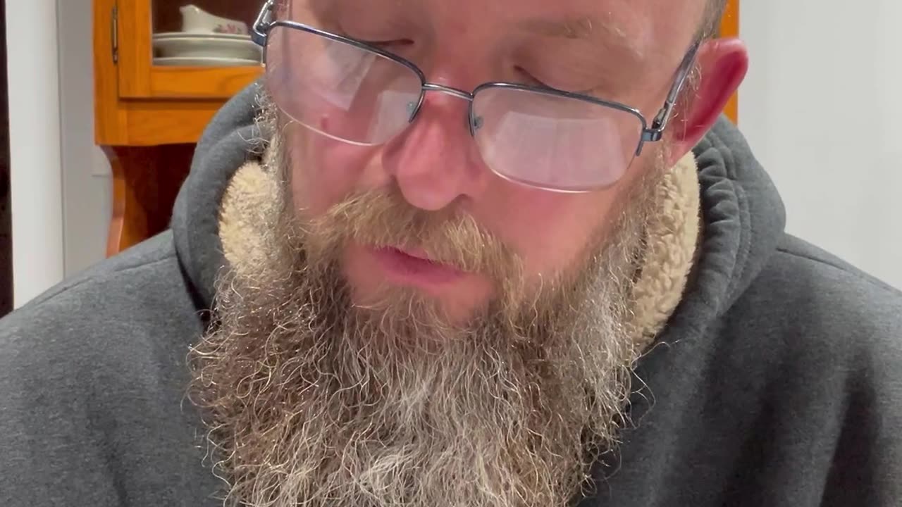 (Isaiah 15) Just a Country Boy Reading the KJV Bible
