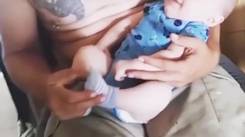 🍼 Cute Baby & Daddy Moments – Funny Baby Video 😂👶