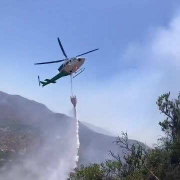 Shout Out to All the Heroes of the Sky Fighting the LA Fires