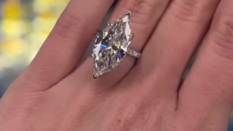 Classic Engagement Rings in Birmingham – Timeless Elegance