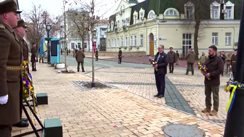 UK' Starmer visits Ukraine memorial with Zelenskiy