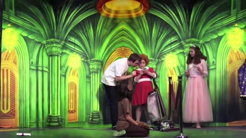 The Wizard of Annie