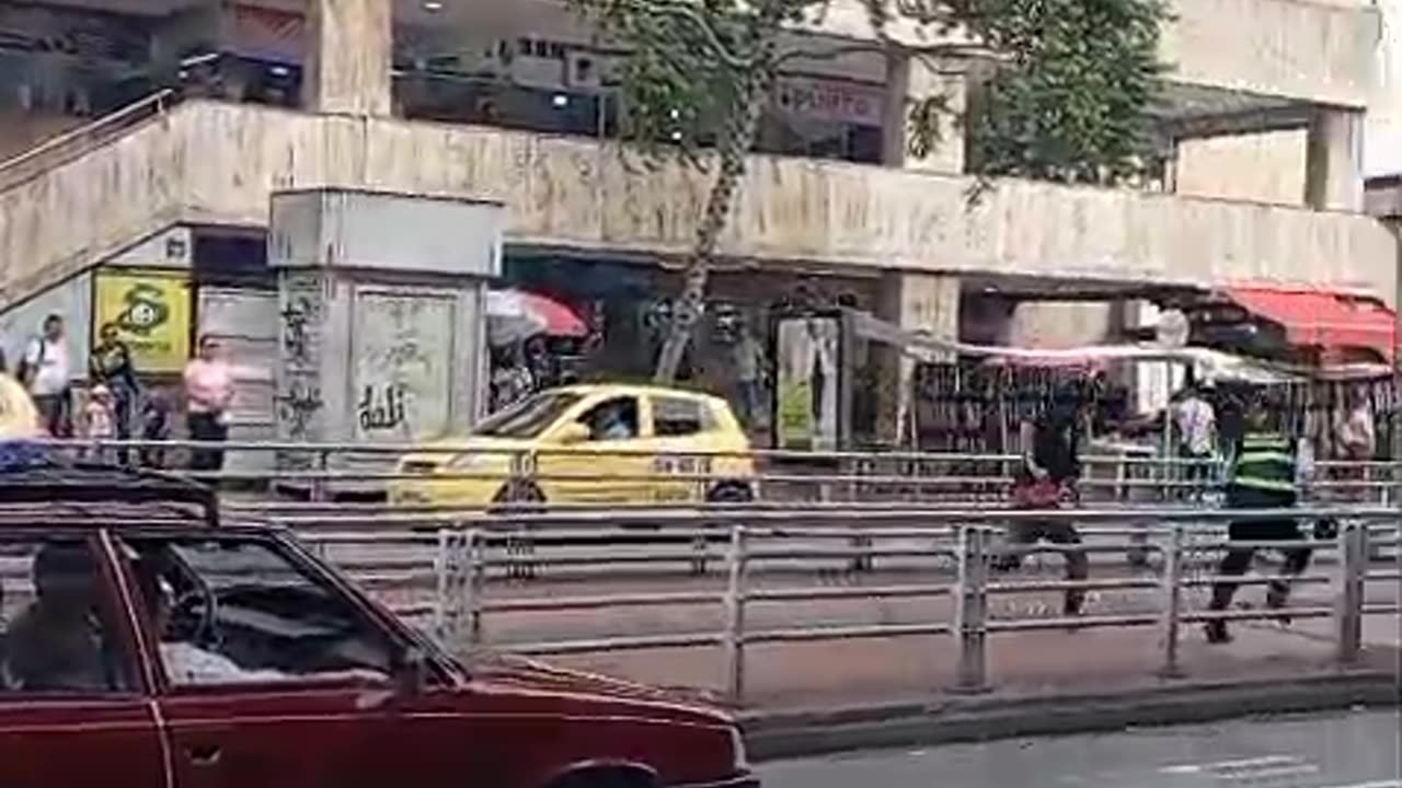 Agente de tránsito Bucaramanga
