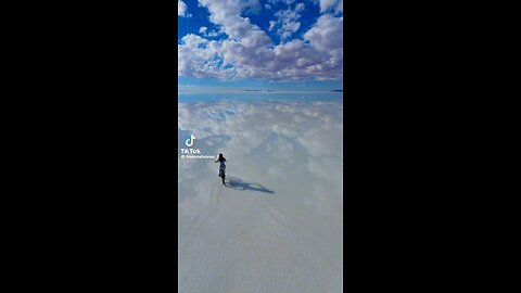 Salt flats prove flat Earth