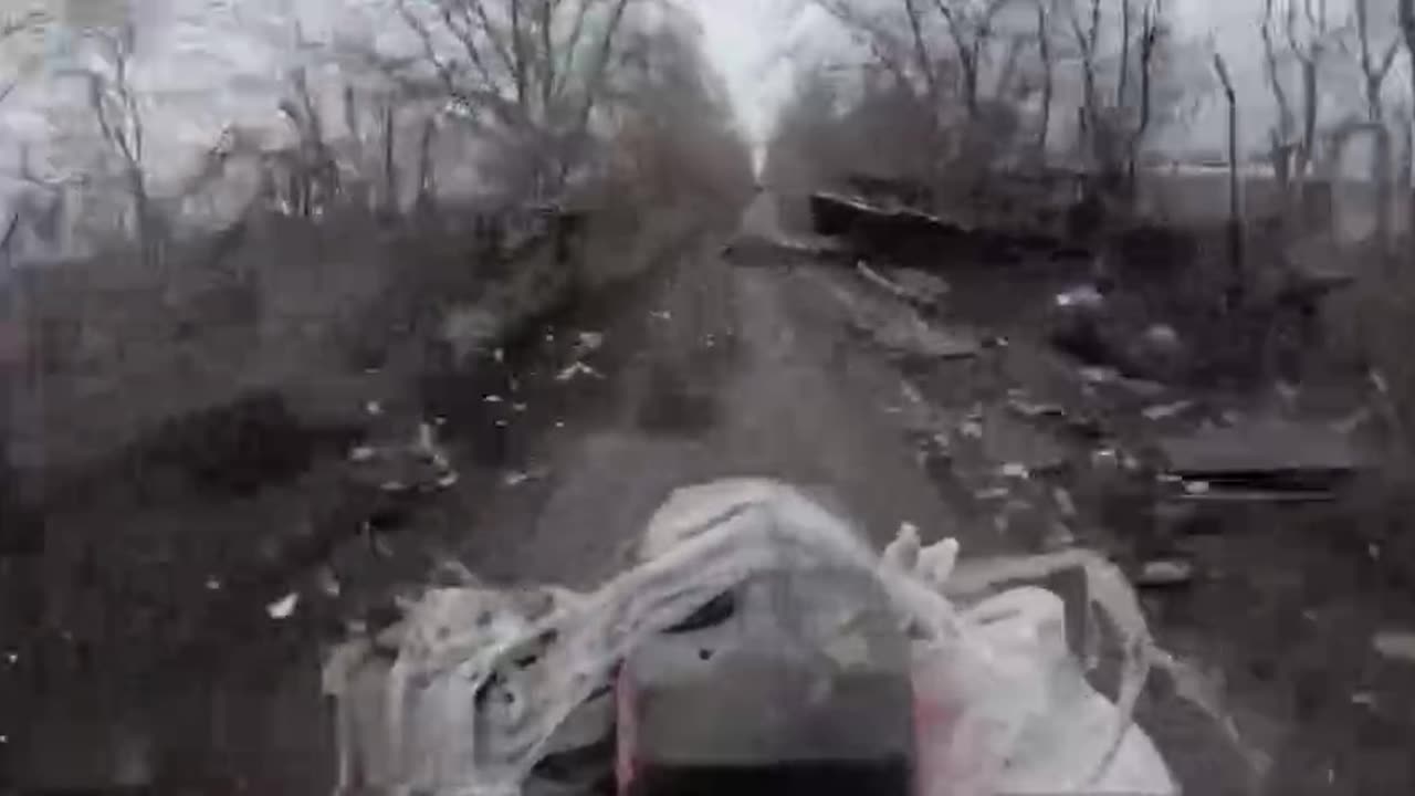 Russian Soldier Films Endless Carnage While Riding Through Back Lines