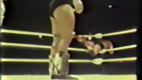 (1979.10.05) Harley Race vs Bruiser Brody - St. Louis