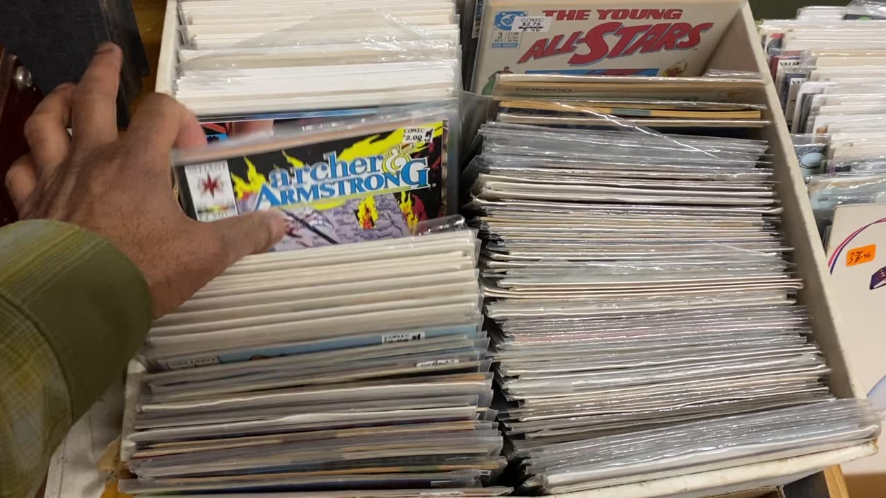 Tips for Hunting Comics in Antique Stores