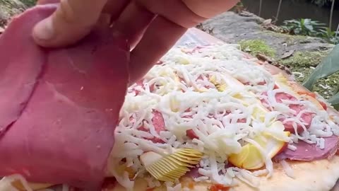 Sucuklu_Rulo_Sarma_Pizza_🍕__Cooking_Italian_Stromboli_roll_pizza