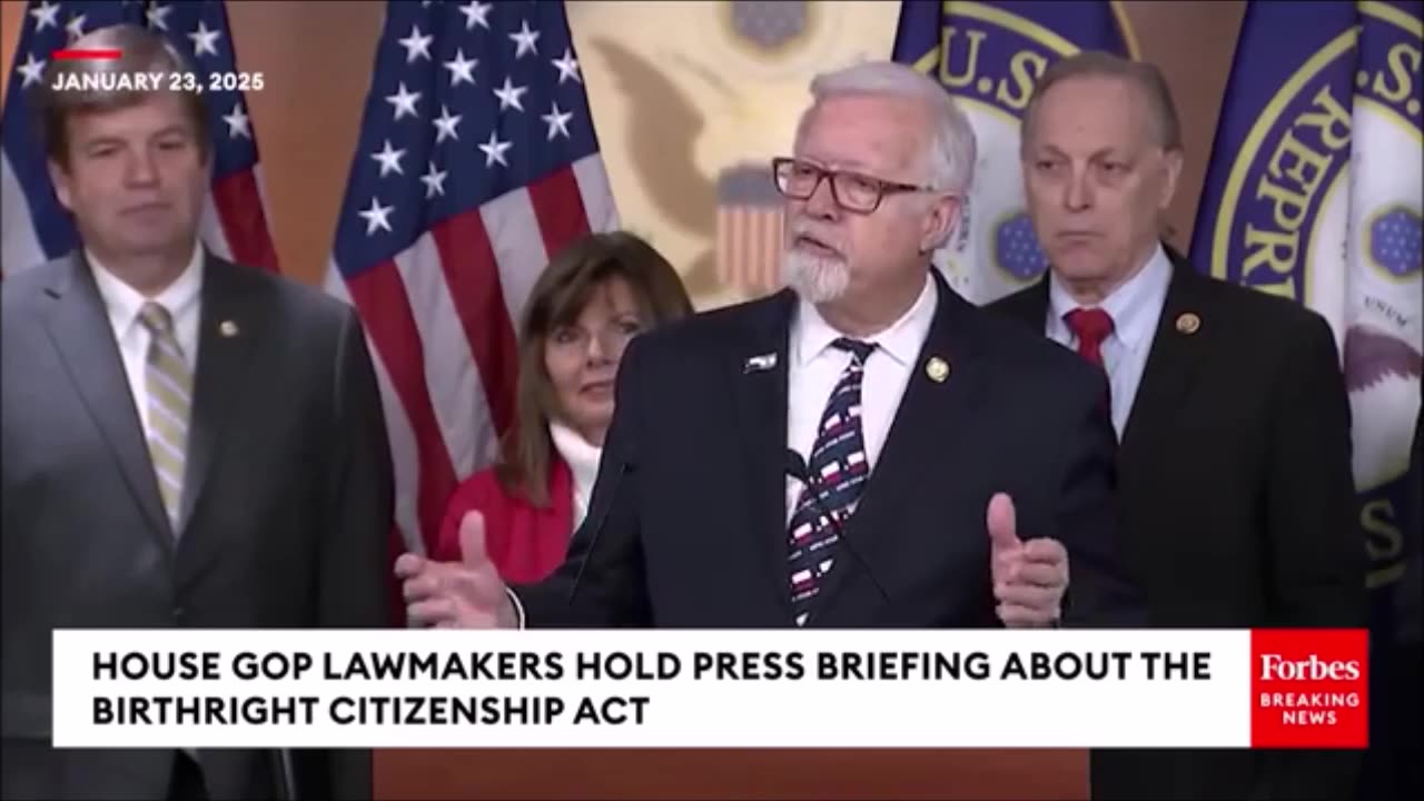 Lawmakers Unveil Bill To End Birthright Citizenship