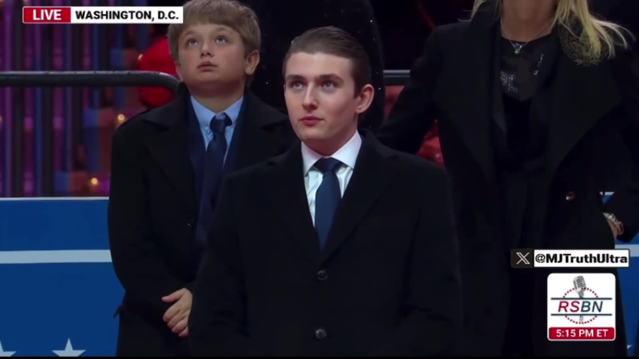 The Crowd Chants “BARRON BARRON BARRON” and he gets visibly red