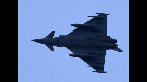 RAF (ZK329) 5G STALKING AND DUMPING CHEMTRAILS