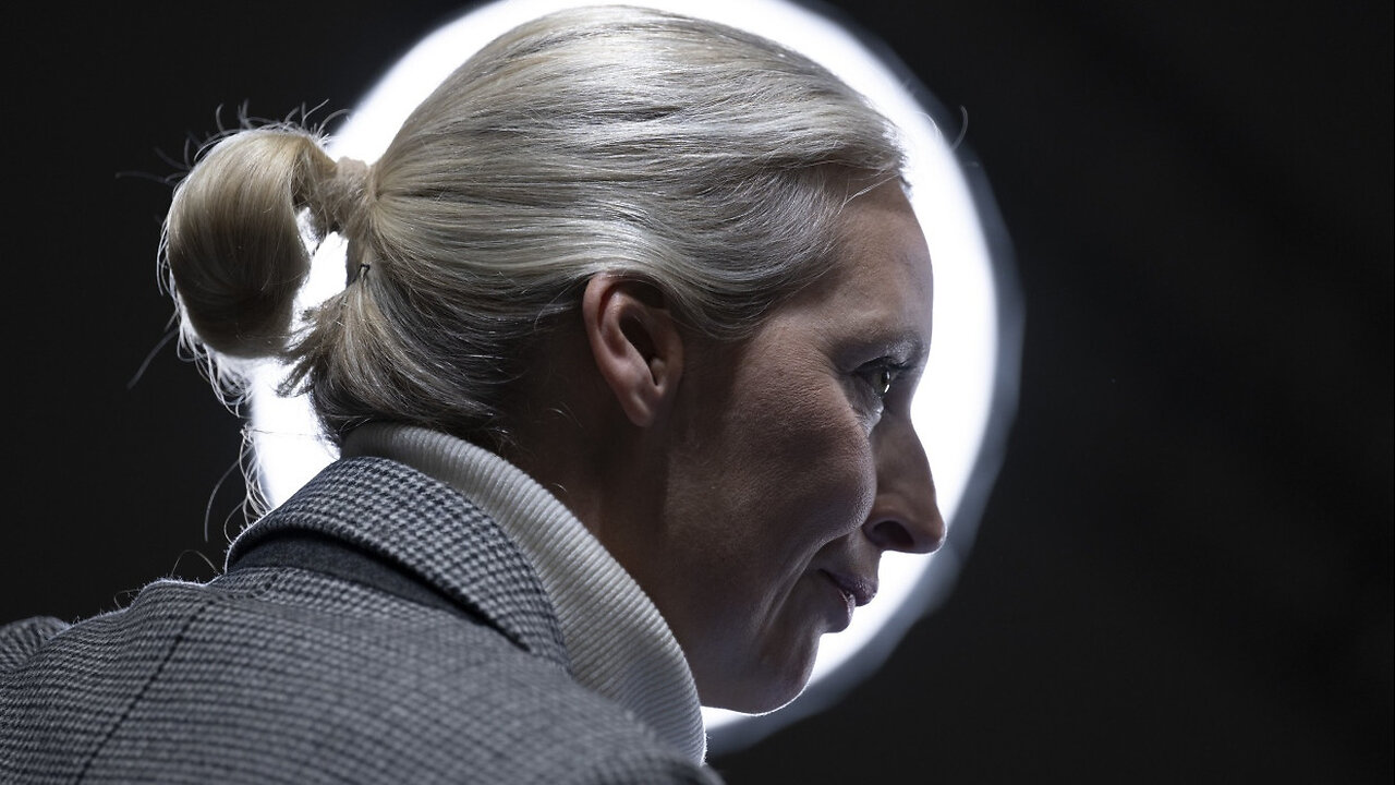 Weidel fällt wegen Aussagen über die Rote Armee in Russland in Ungnade