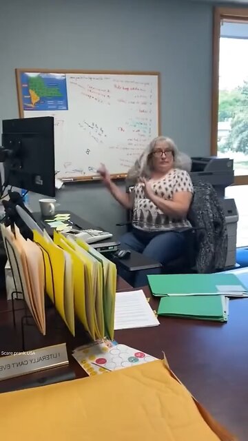 She fell for it every time 😂😂