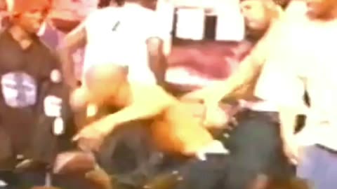 Onyx 🔥 Performs "React" Live at The Apollo in 1998 💥 #Onyx