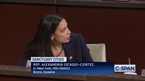 Rep. Alexandria Ocasio-Cortez again questions NYC Mayor Adams (D) about his corruption case