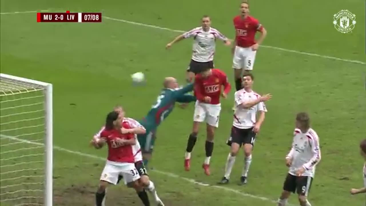 Ronaldo stars as United beat 10-man Liverpool | Manchester United 3-0 Liverpool (2008) | Classics