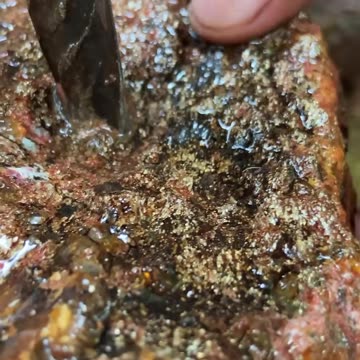 HOW TO FIND PRECIOUS STONES IN ANY RIVER