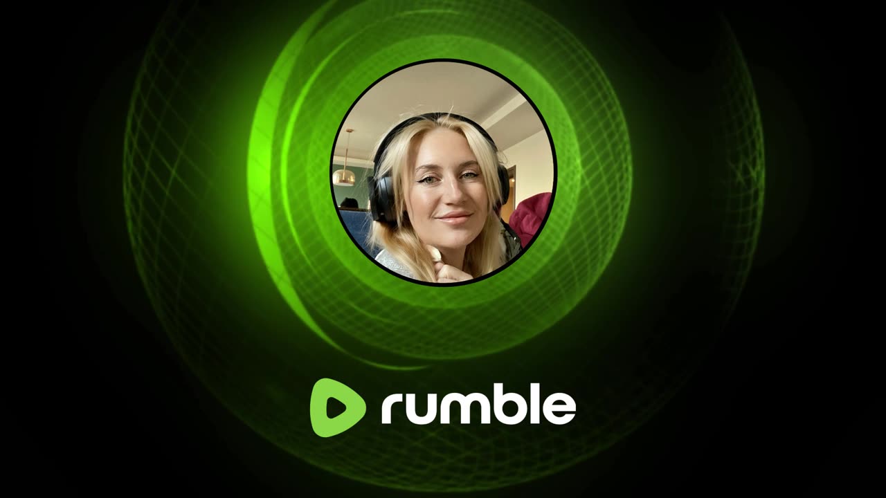 Coming Down hard on them Zombies #CoD #Warzone #zombies #girlstreamer #livestream