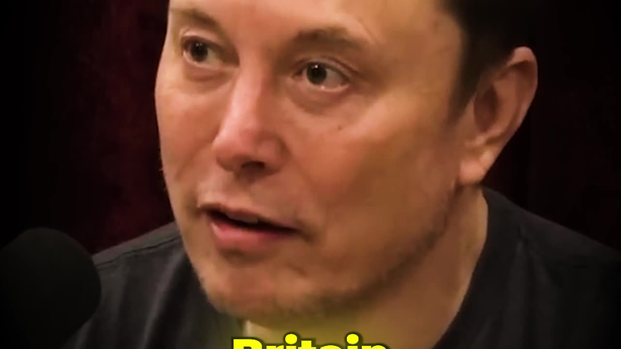 Elon musk talking about why he need guns on Joerogan podcast #shorts #pdcast #elonmusk #joerogan