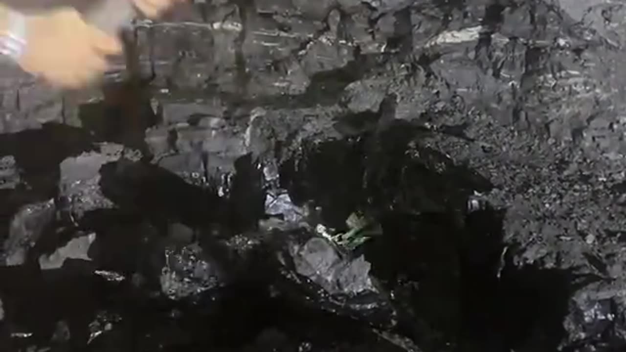 Coal mining in Balochistan .