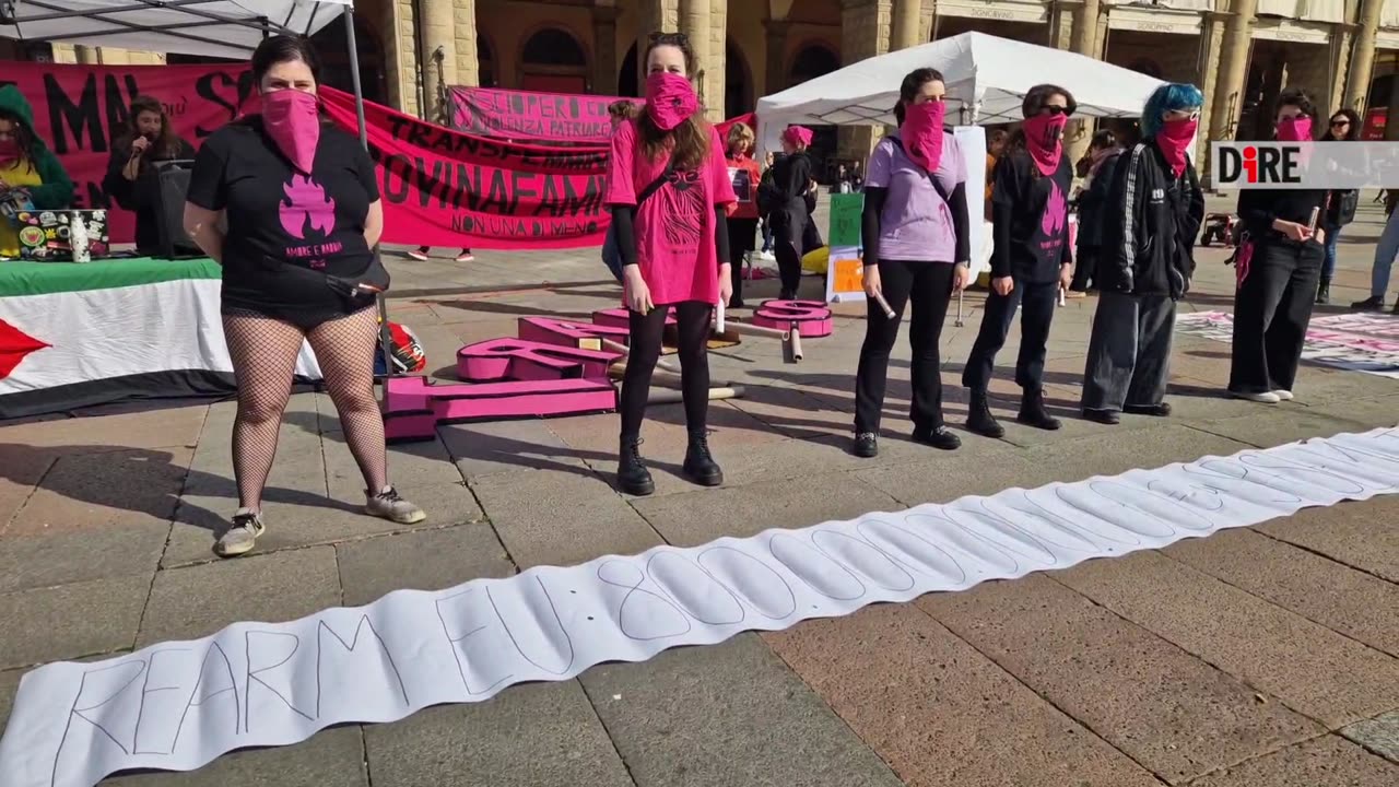 Bologna - 8 MARZO. LA PIAZZA DI BOLOGNA: CARCERE NON È SOLUZIONE A FEMMINICIDI (08.03.25)