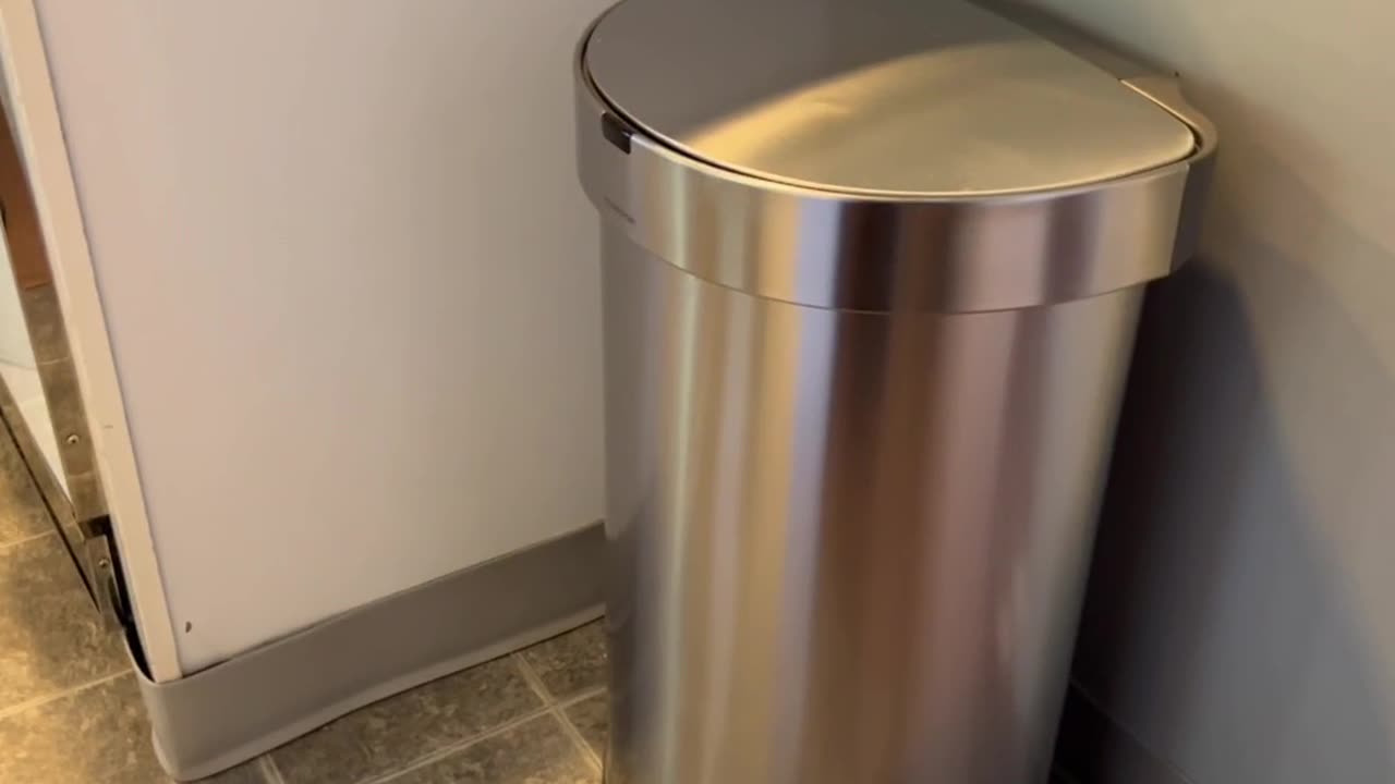 Unboxing the Best 45L Stainless Steel Simplehuman Trash Can