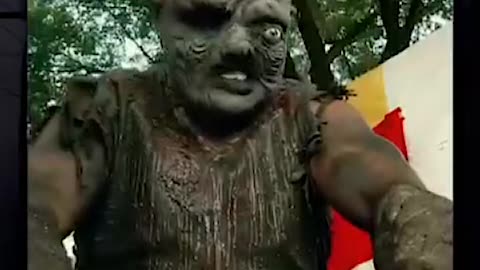 👺👺