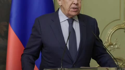 Lavrov advierte que la retórica nuclear de Macron amenaza a Rusia