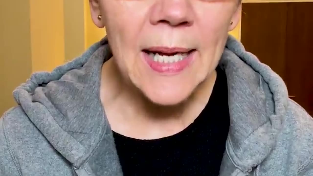 Elizabeth Warren gaslighting America