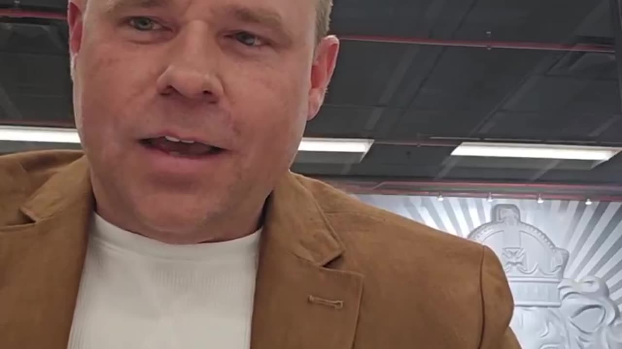 US GDP is crashing & Gold is the reason!