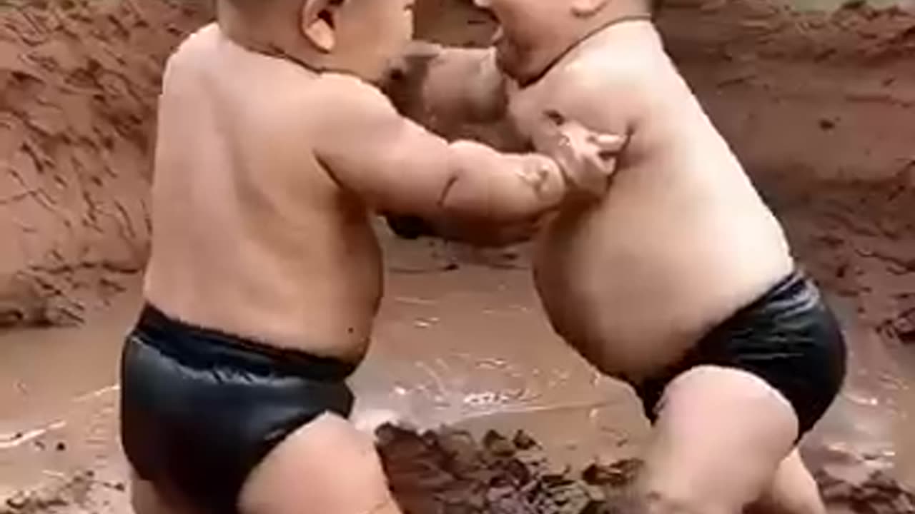 Cute baby 🤣🤣 Funny shorts #shortvideo #facts