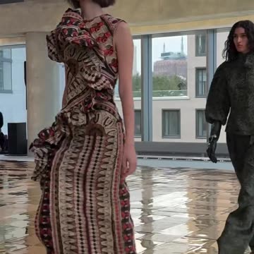 Ulla Johnson Autumn Winter 2025 Runway Show